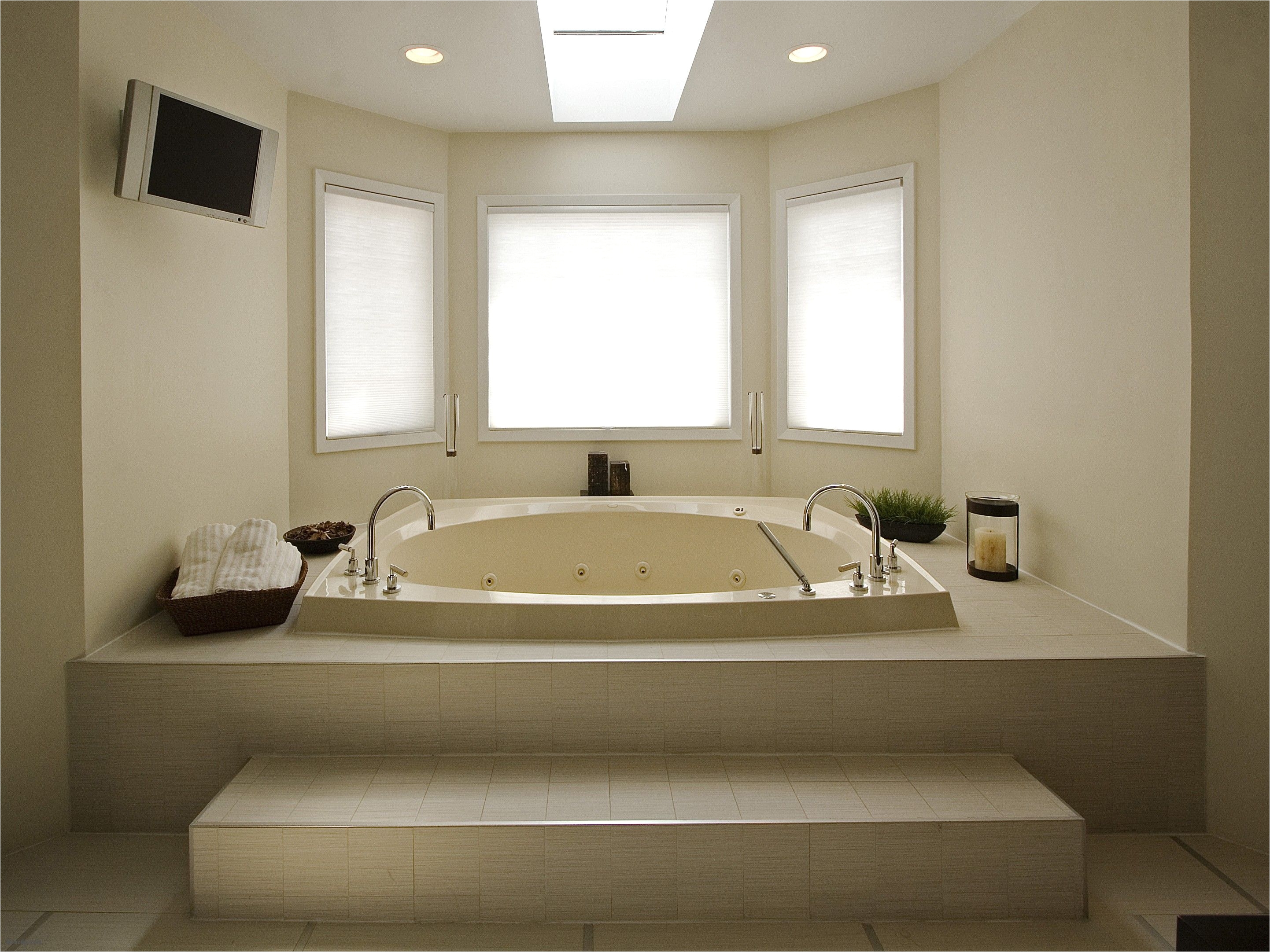 cool best of large bathtubs bathtubs choosing bathroom fixtures design choose floor plan japanese