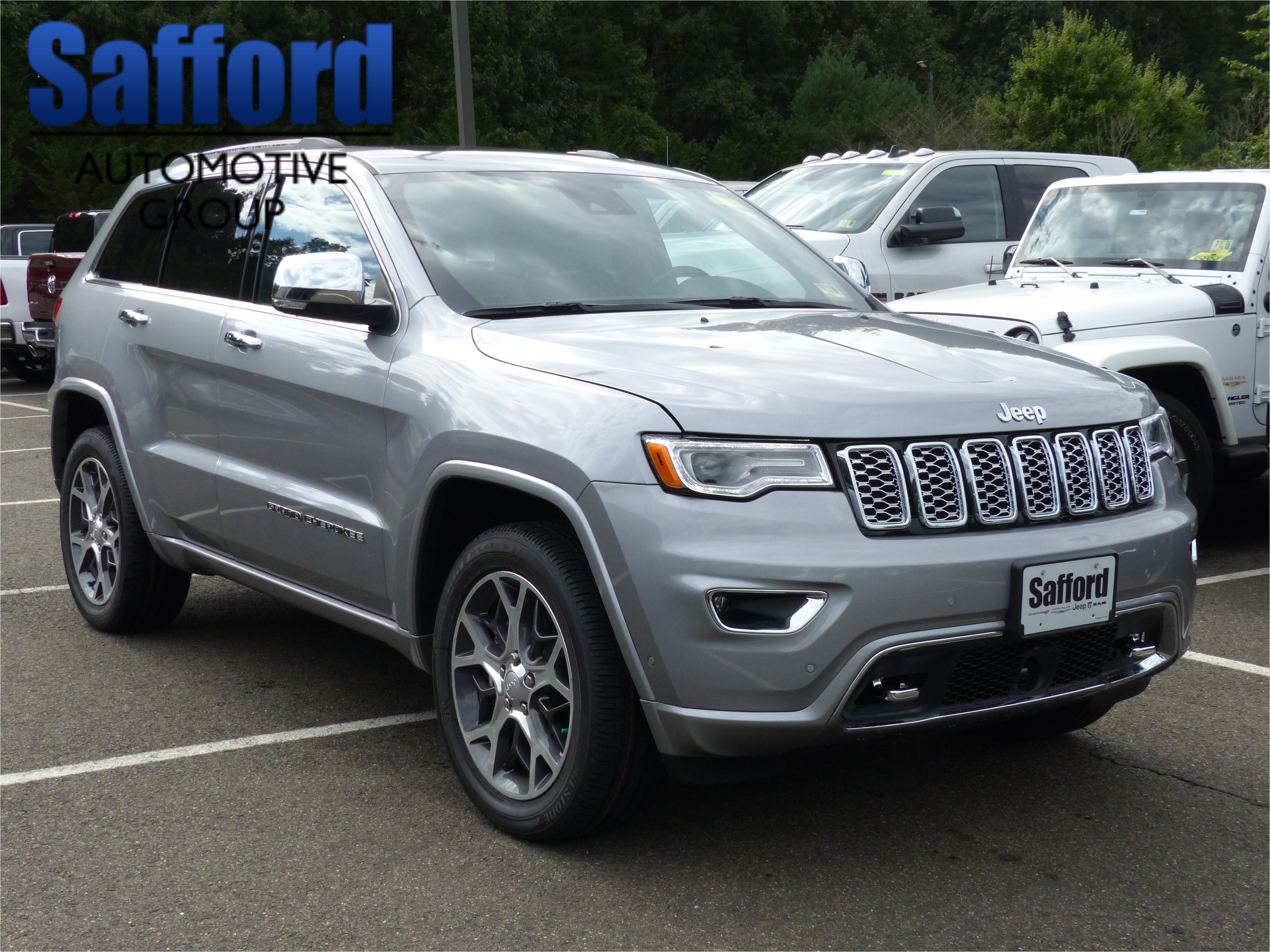 new 2019 jeep grand cherokee overland