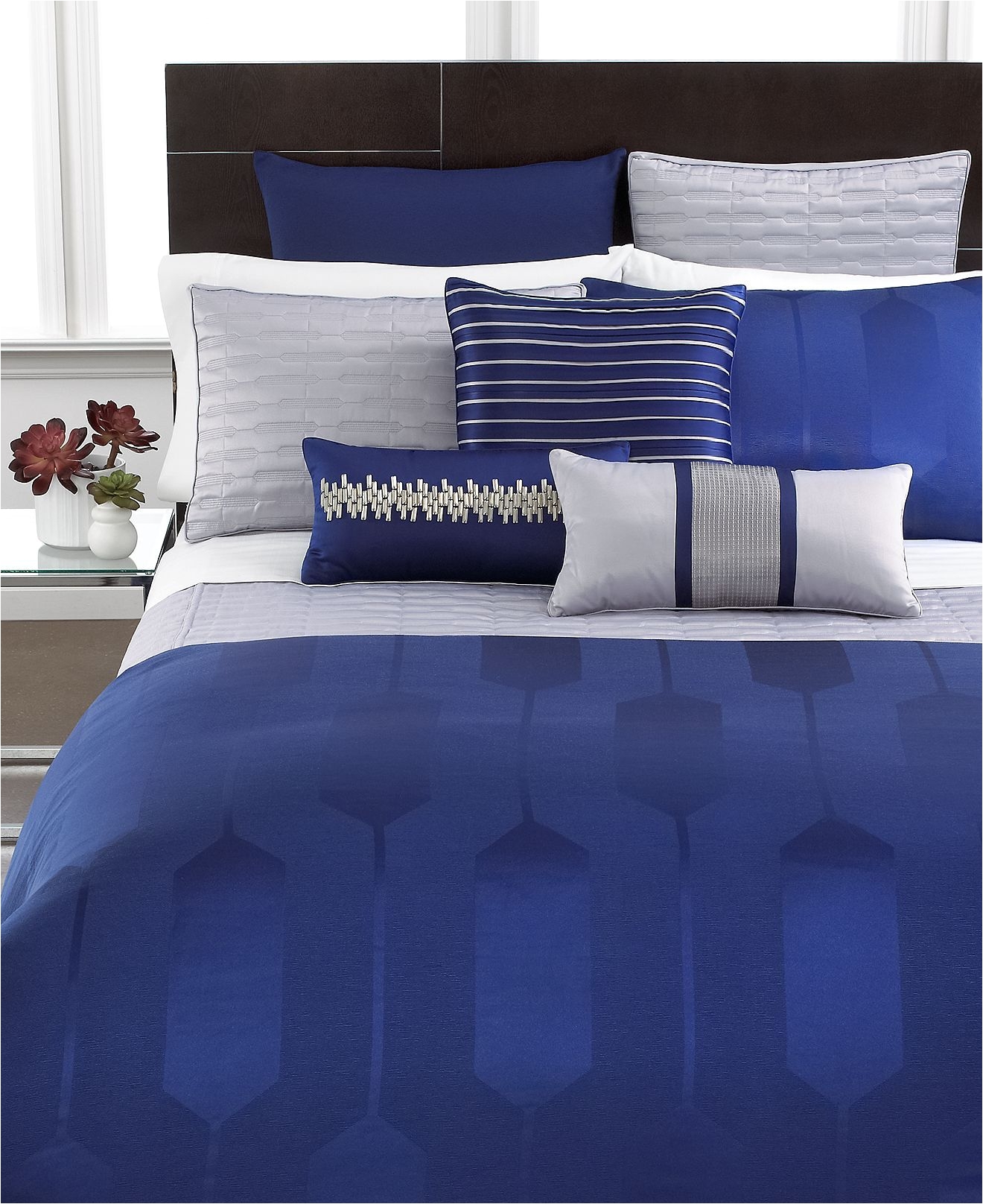 hotel collection links cobalt bedding collection i currently have this set and it is beautiful i bought the dark gray sheets pillow cases instead of the