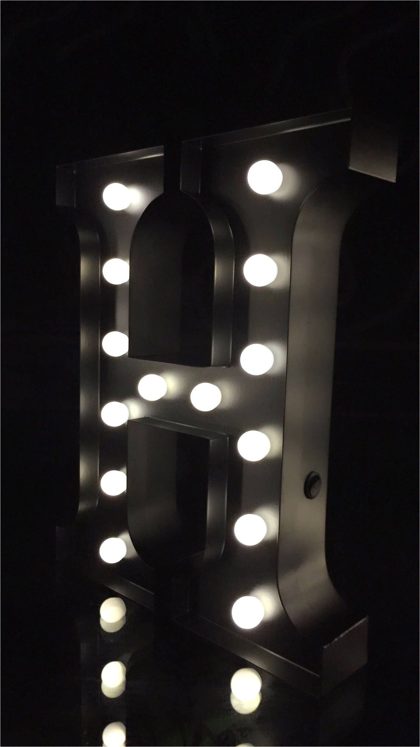18 beautiful marquee light up letters