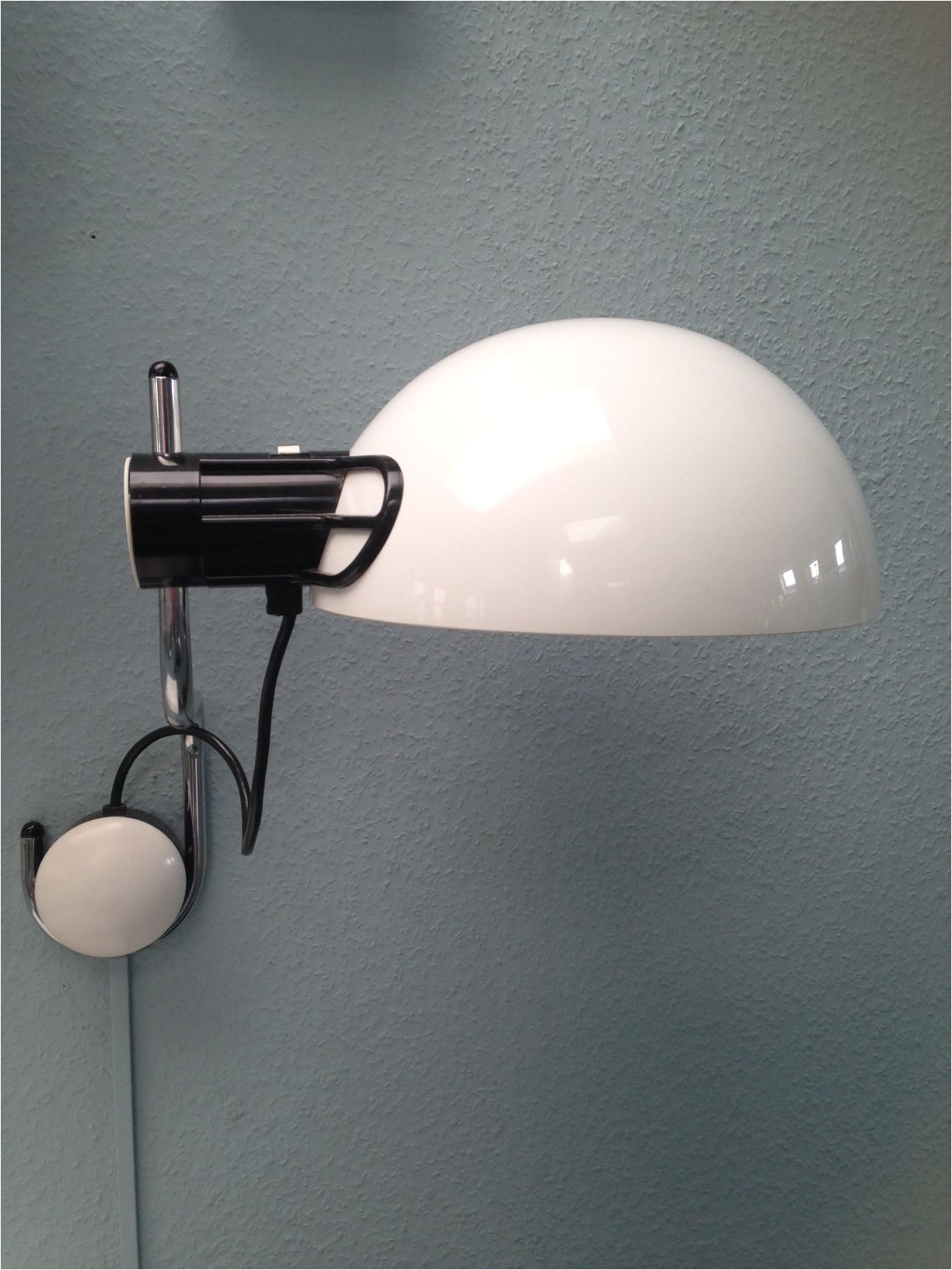 medieval a· retro a· i guzzini wall lamp