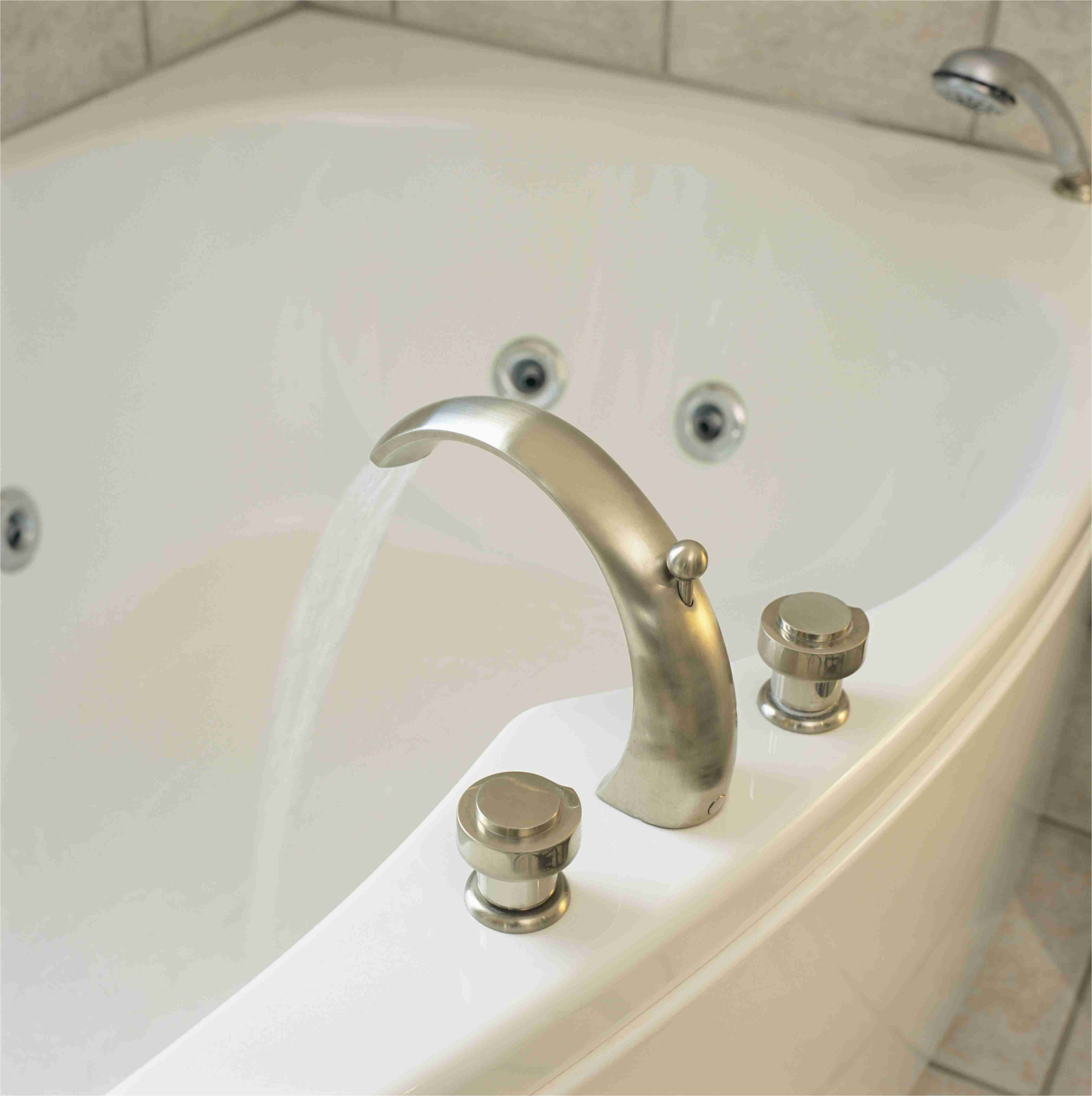 bathtub with water running 523148742 5797d4a93df78ceb86a48b66