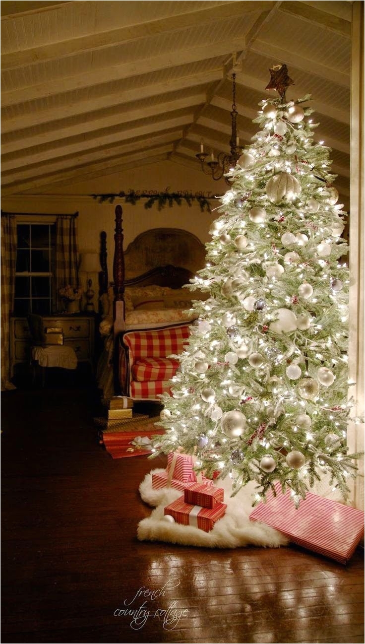 french country cottage a very merry christmas tree this tree is absolutely stunning