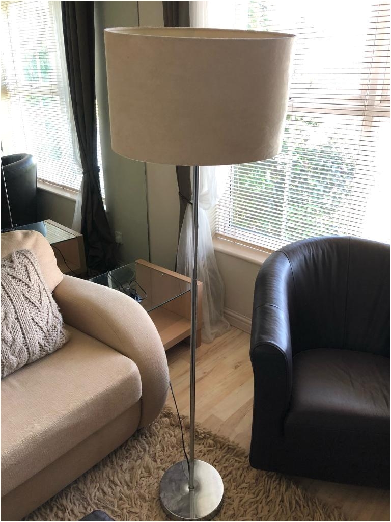 floor lamp