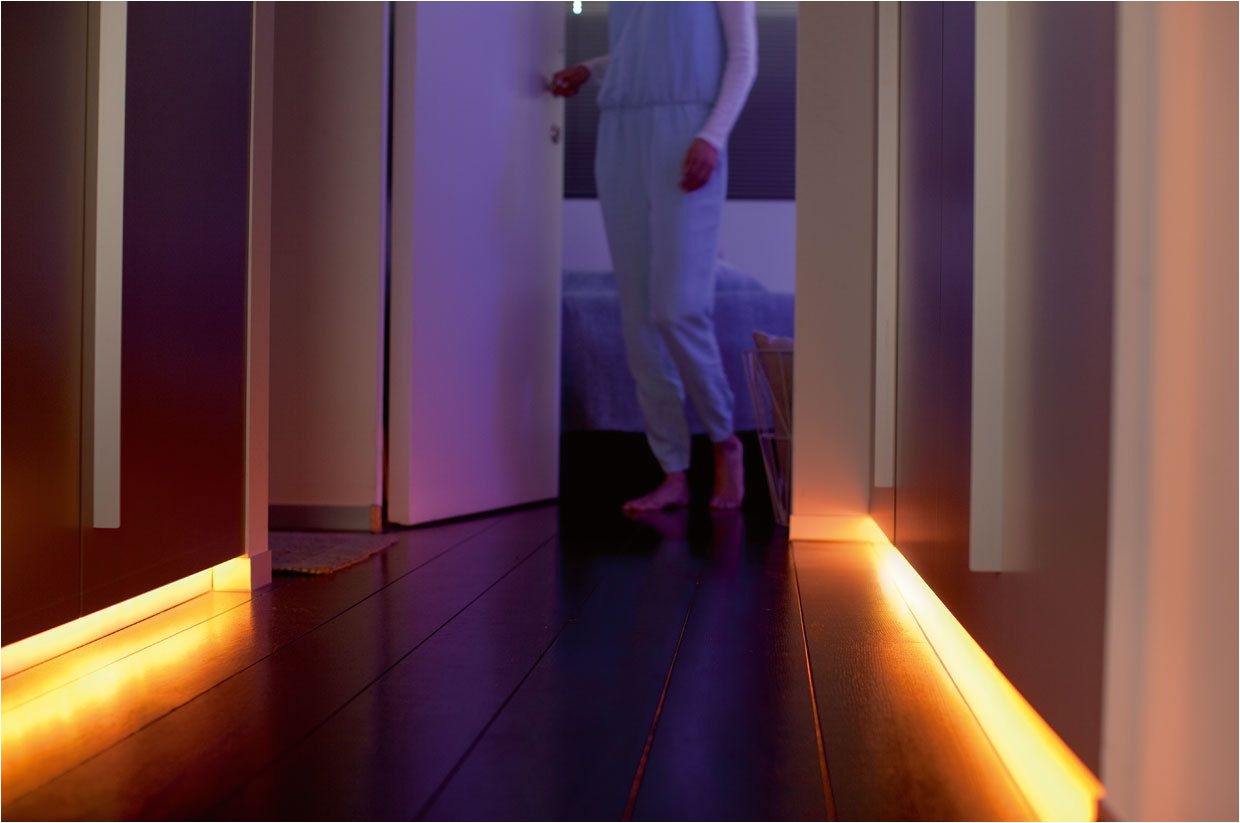 philips hue lightstrip plus vs belkin wemo osram lightify flex rgbw