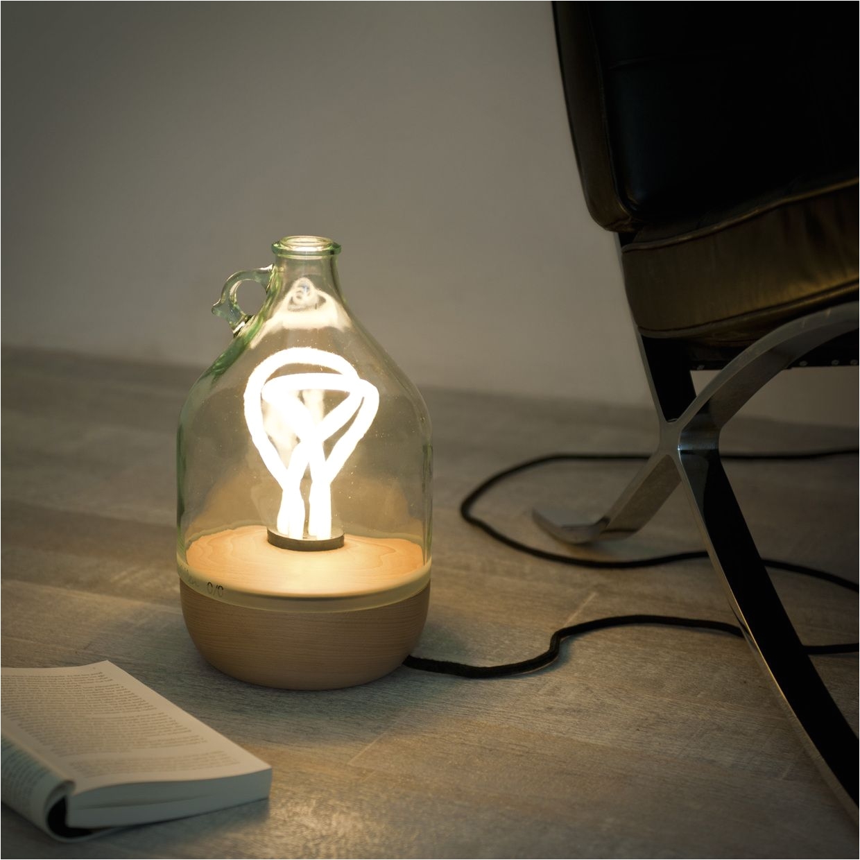 tom allen dama table lamp upcycle recycle sustainable product design