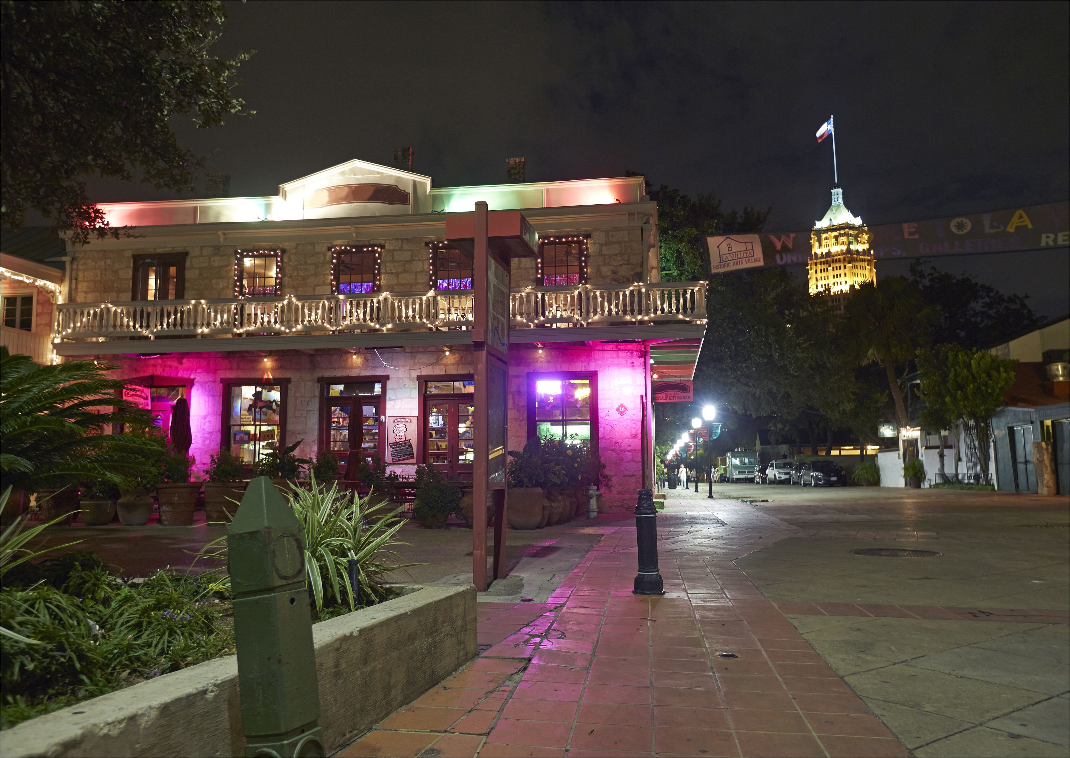 la villita historic arts village in san antonio 523745205 5accbe978e1b6e0037dfc1d9