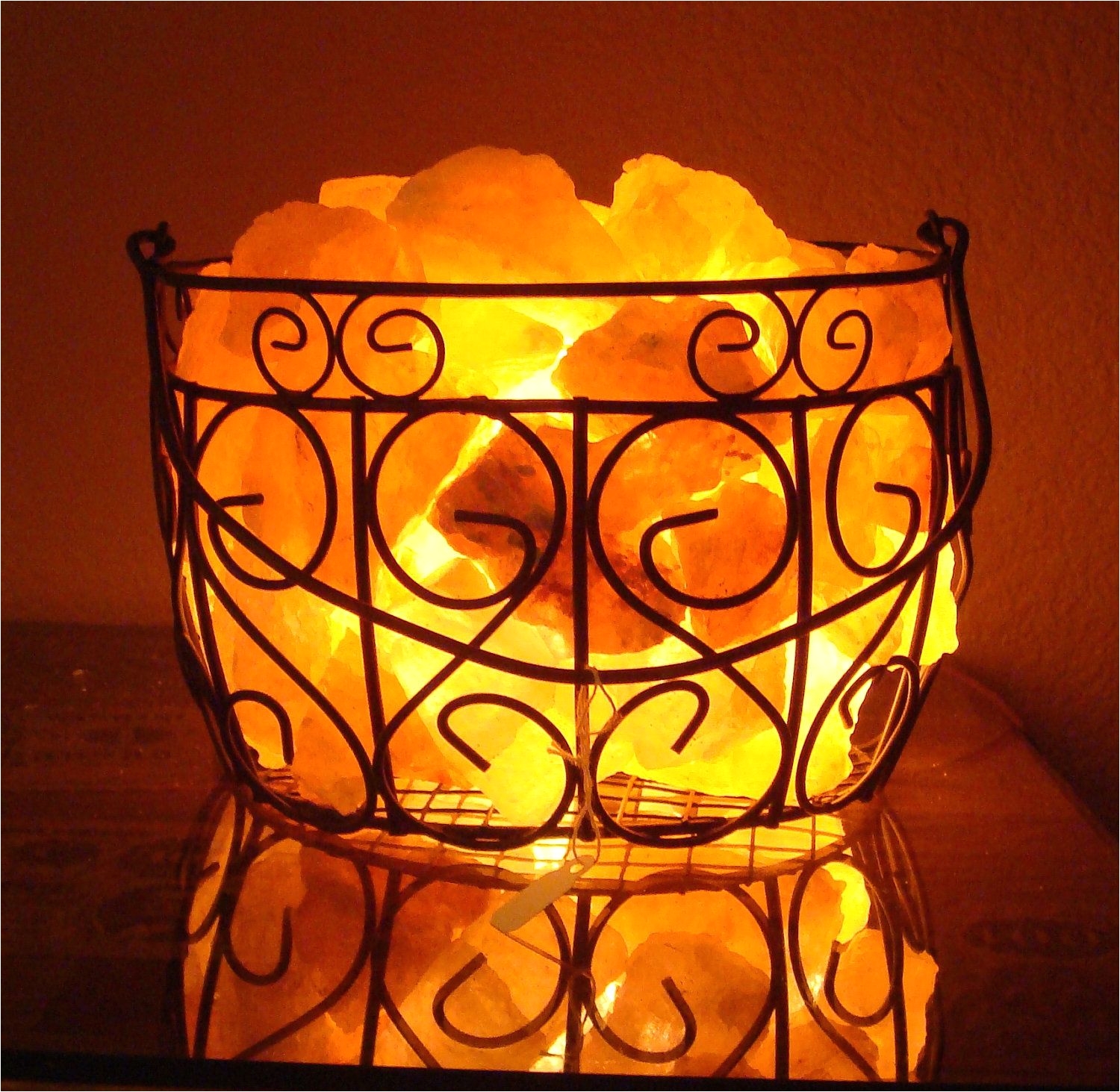 want two for the bedroom himalayan salt lamp 45 00 via etsy