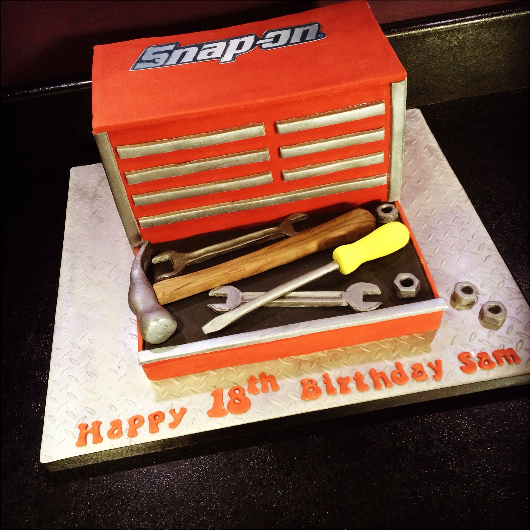 snap on tool box cake