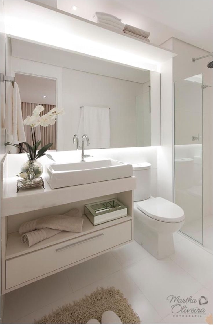 white bathroom yes please