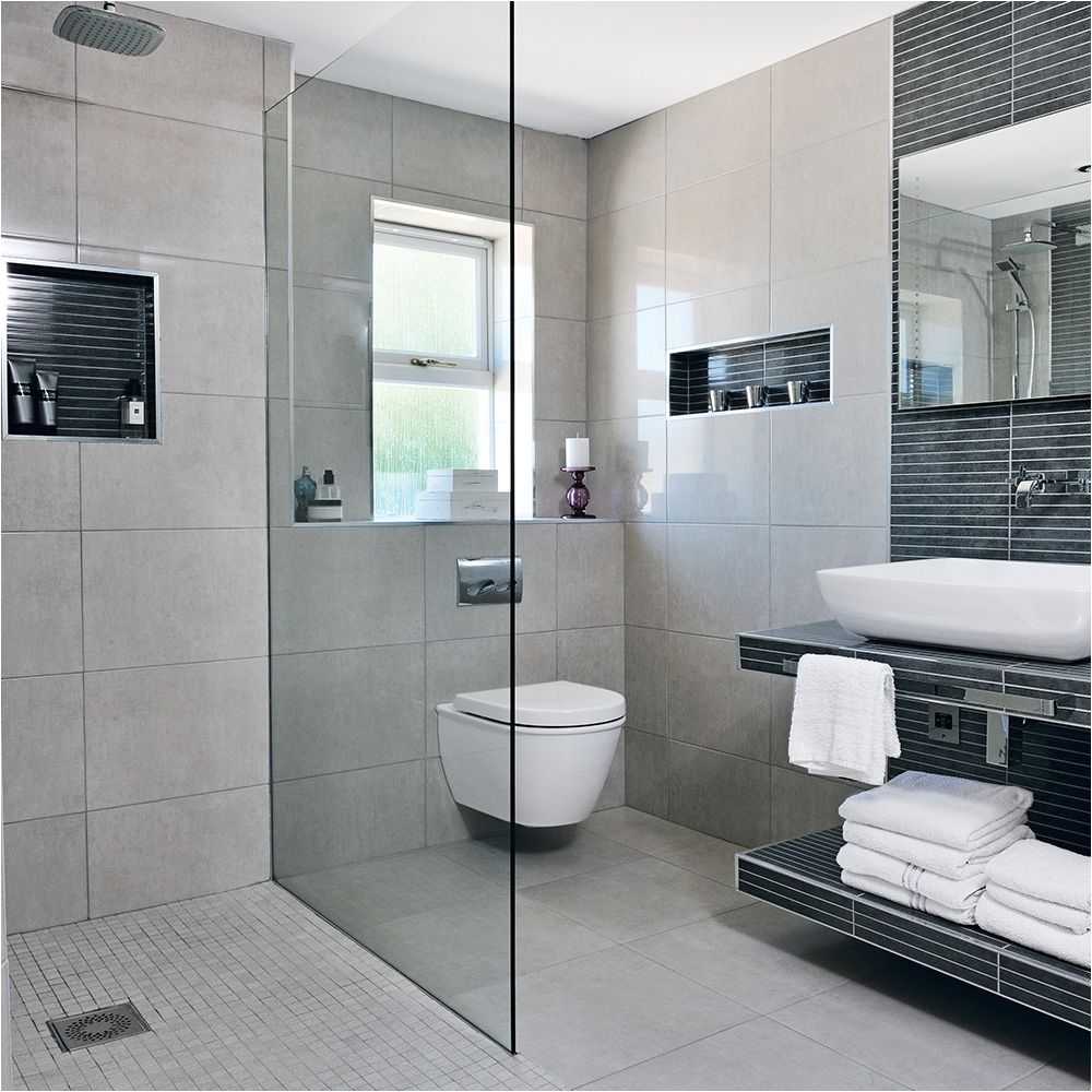 Wet room design tips and advice from wet room tiles to wet room installation costs we ve got everything you need to know about wet rooms