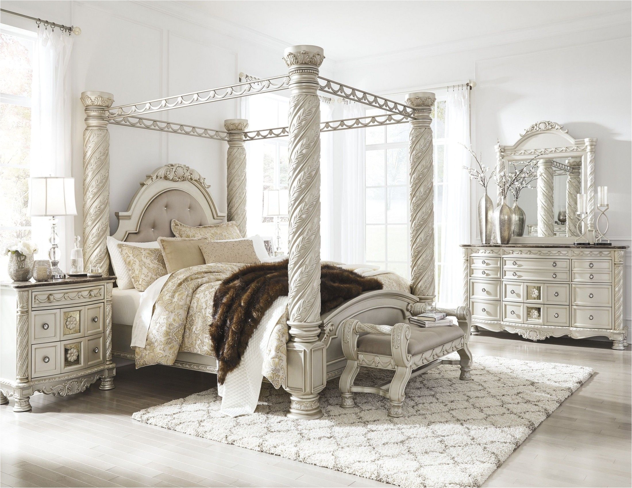 Cassimore North Shore Pearl Silver Upholstered Poster Canopy Bedroom Set