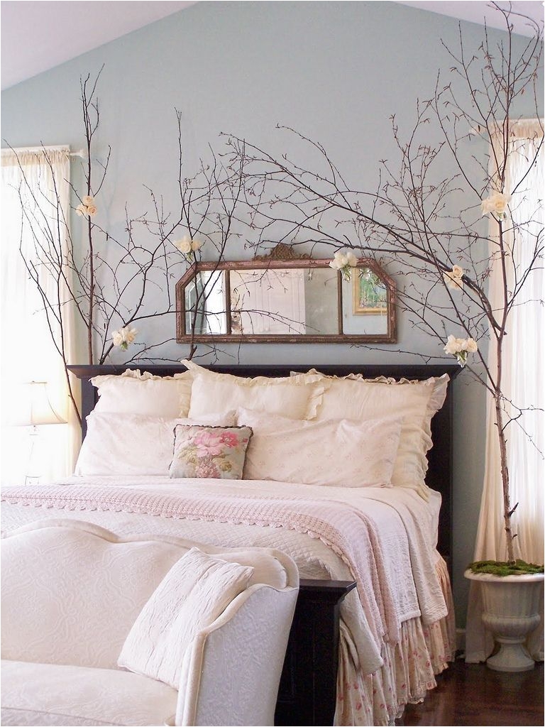 Romantic Decor for Valentine s Day Whether it s the living room dining room bedroom or bathroom the addition of candles will instantly make the space