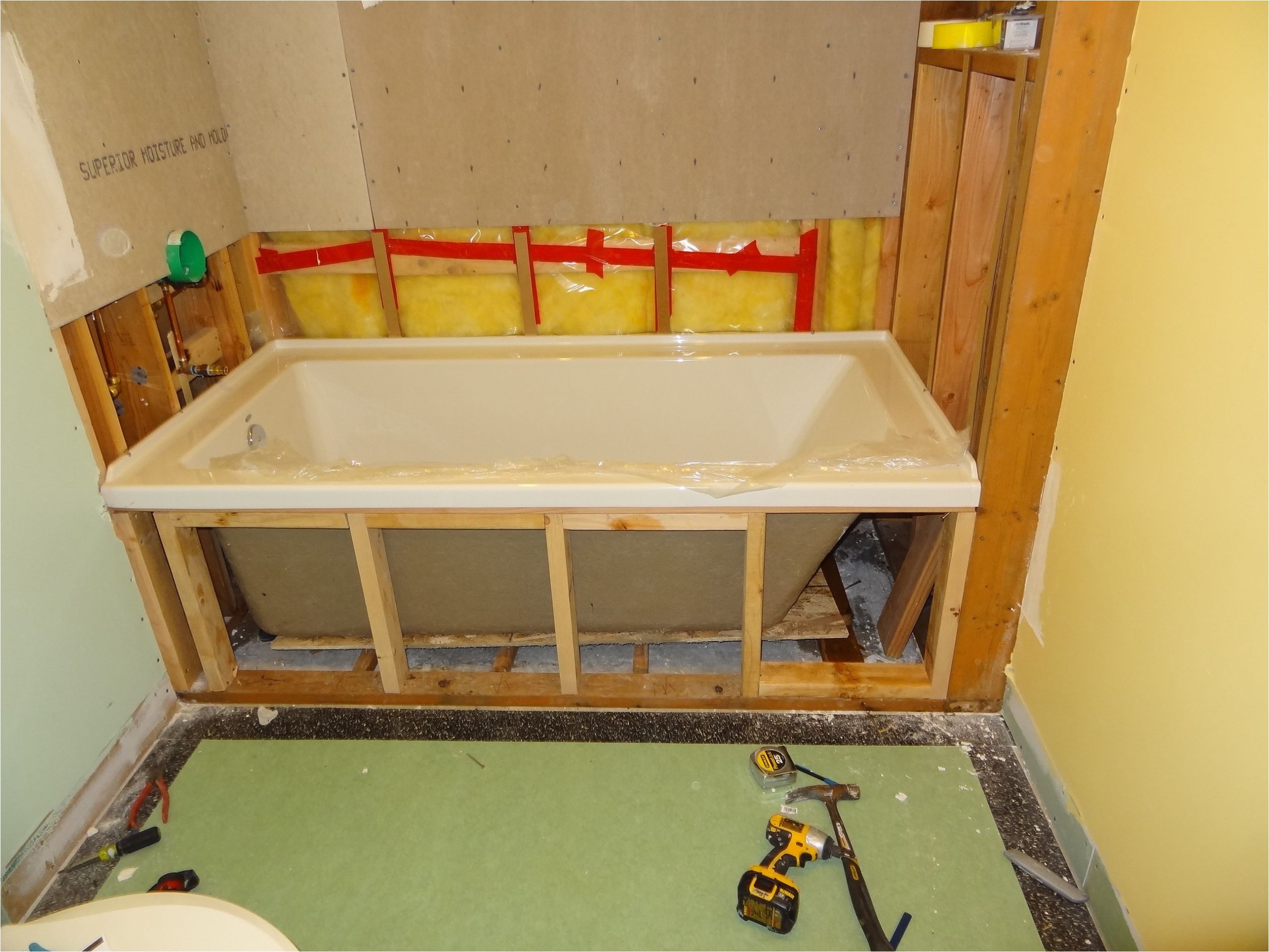 alcove drop in tub mg14a