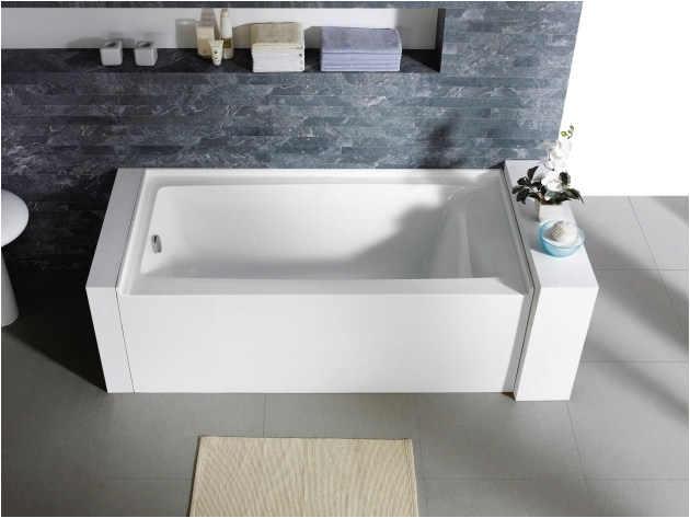 alcove soaking tub 2