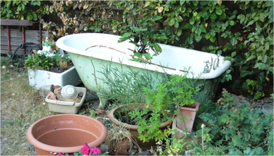 value old claw foot tub