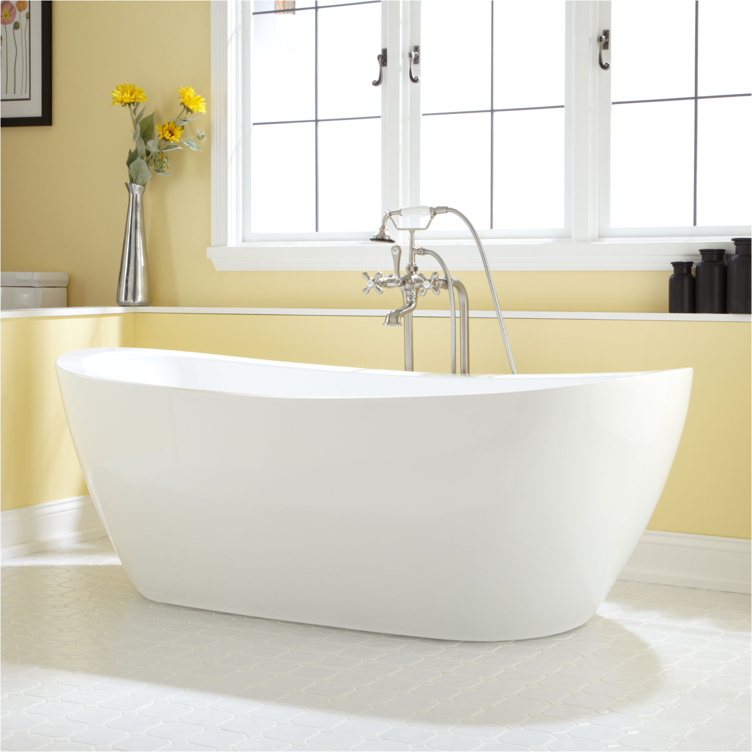 69 leila freestanding acrylic tub