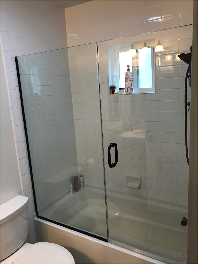 tub shower door