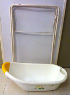 Baby Bath Tub with Stand Malaysia Jualan Barangan Bayi Dan Kanak Kanak Preloved