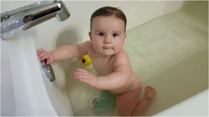 Baby Bathtub Used Do You Still Use Your Baby Bath Tub December 2014