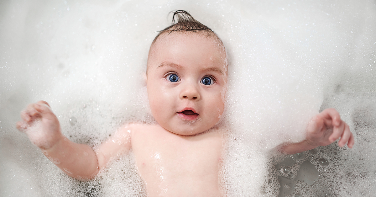 clean disinfect baby poop bath