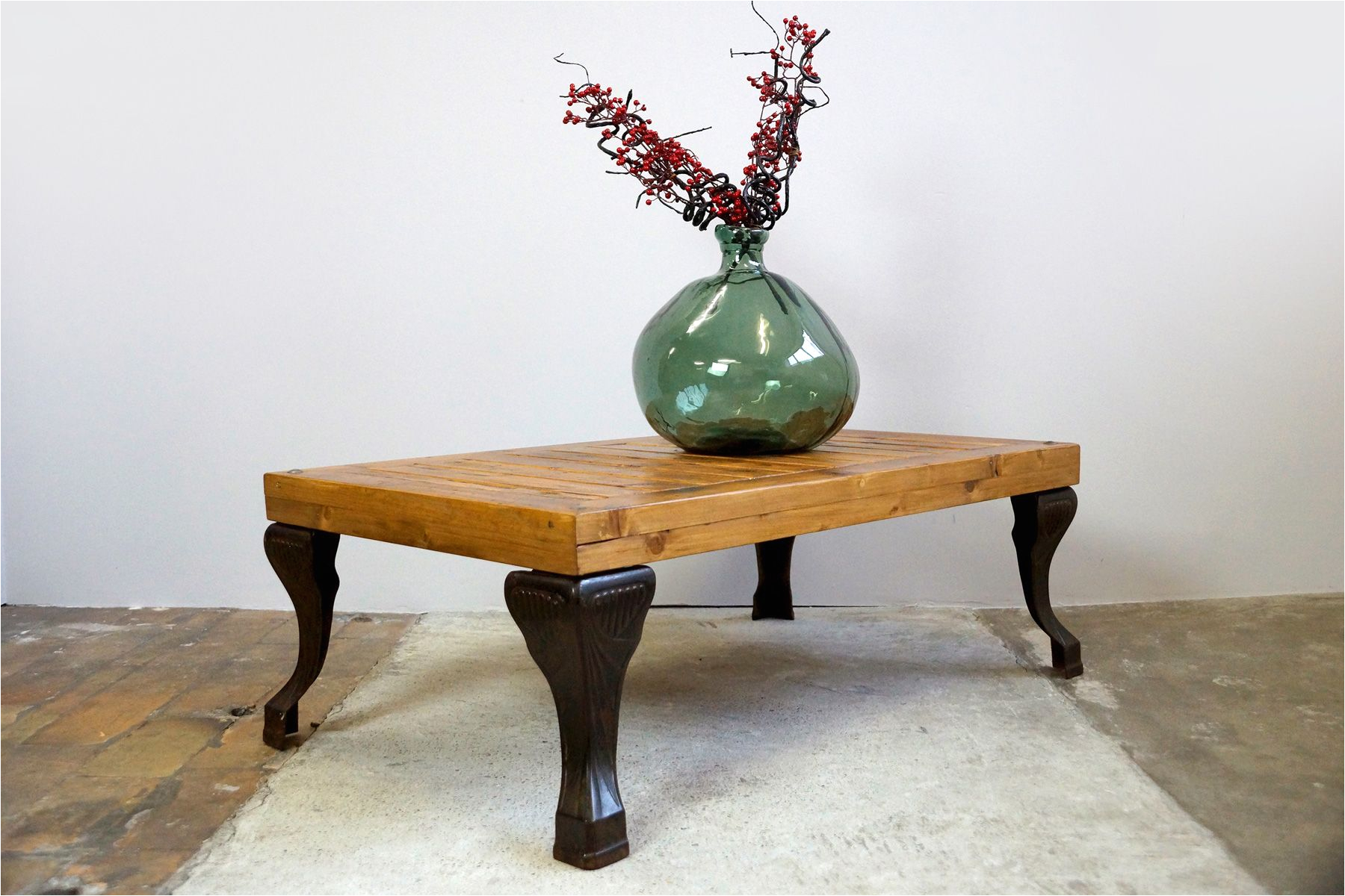 antique coffee table with bathtub feet