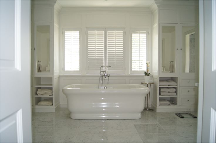 Bathtub Freestanding or Built In Built In Bathroom Shelves Design Ideas