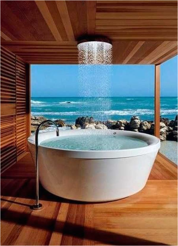 freestanding or built in tub