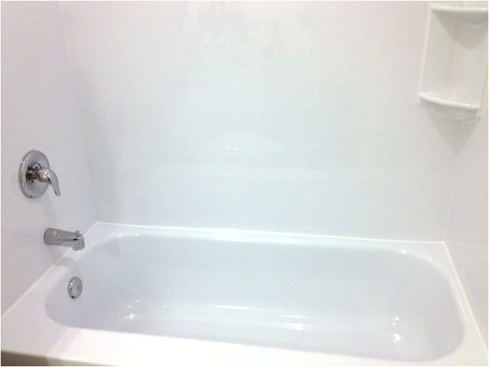 should you refinish bathtub or install tub liner