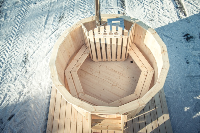 wooden hot tub 2