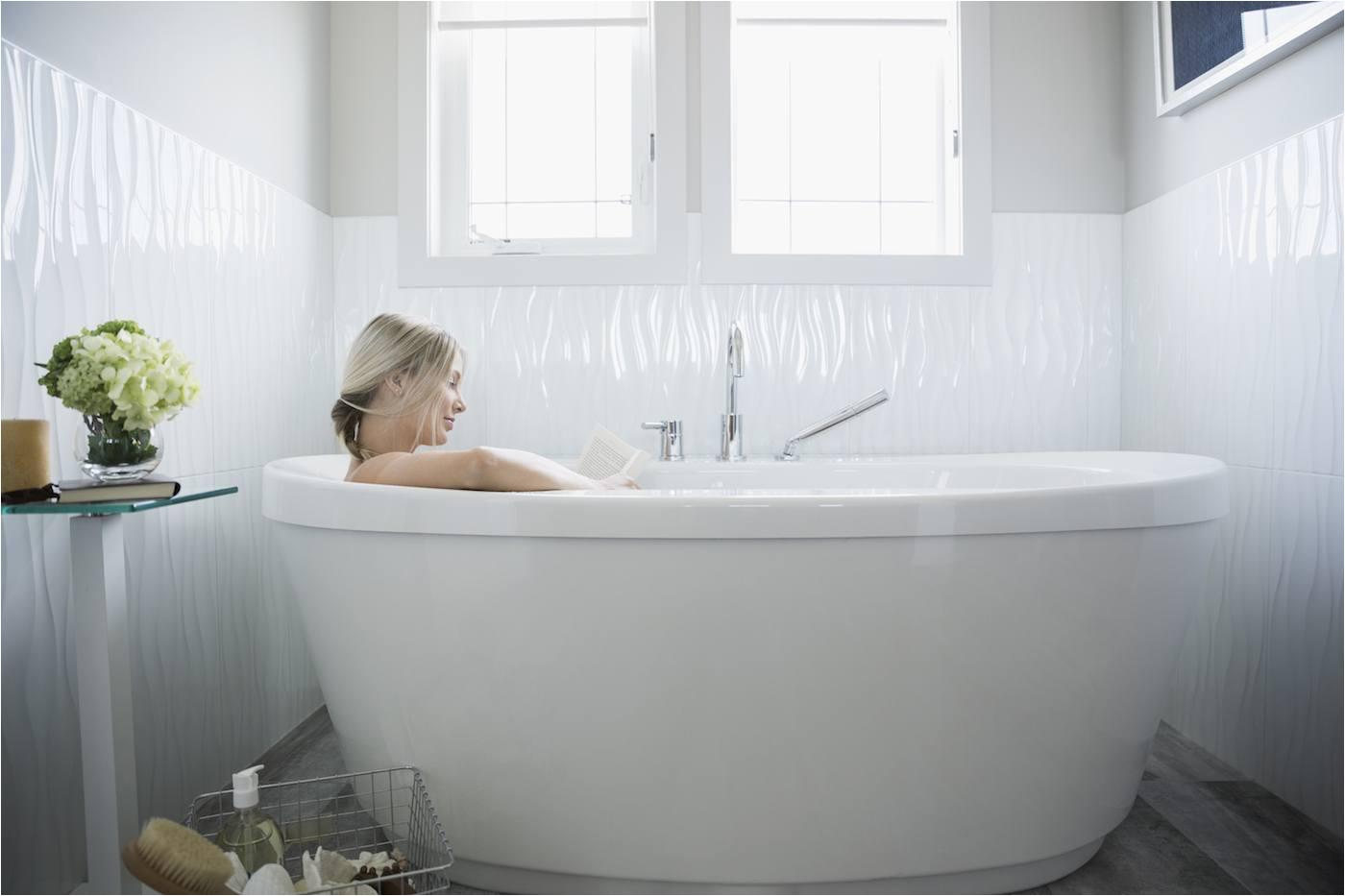 Bathtub Meaning the Benefits Of Ginger Baths and How to Take One