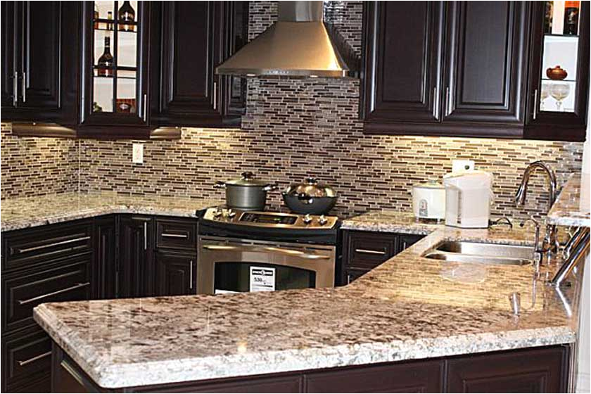 brown kitchen bath with brown creame backsplash