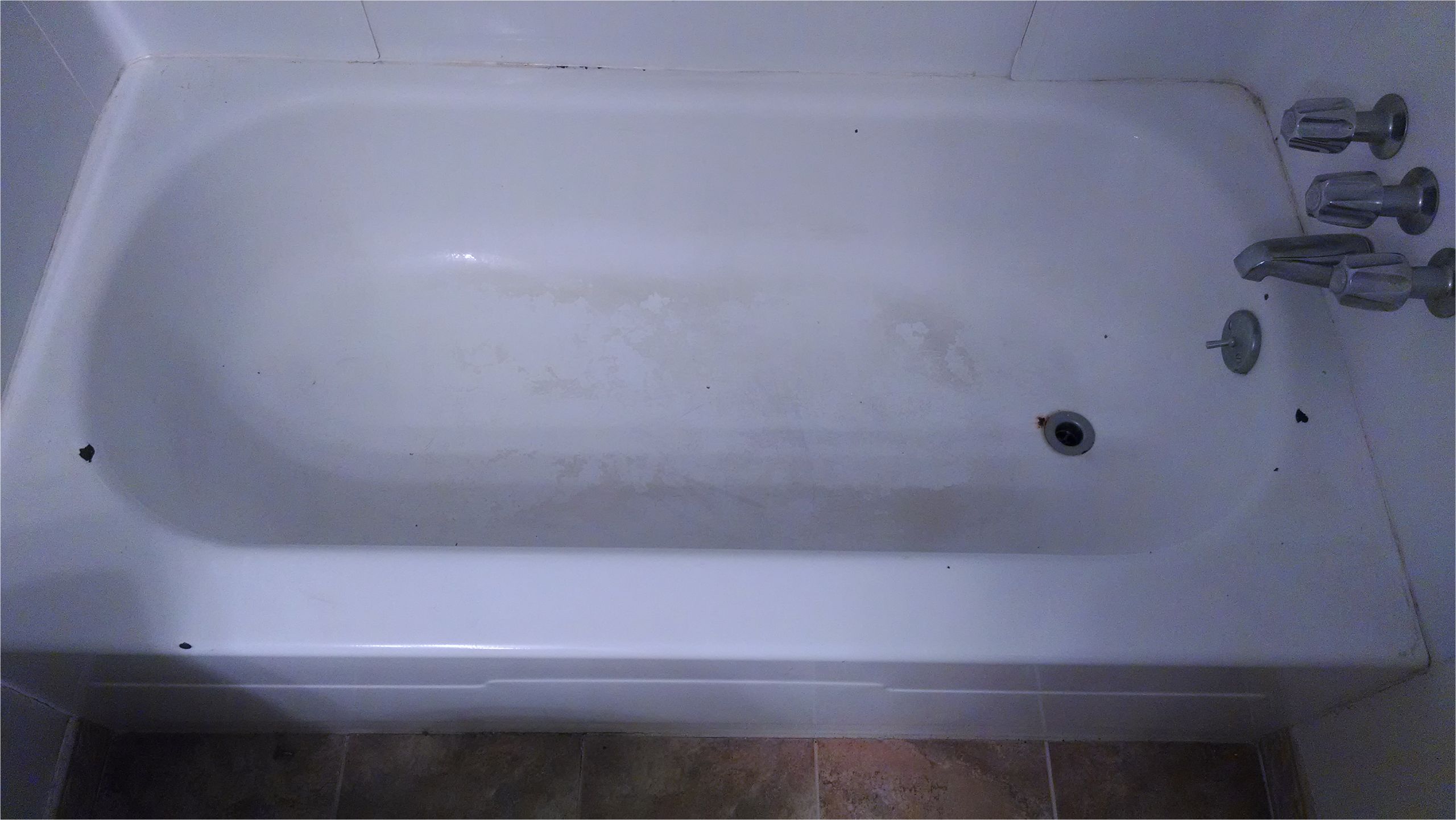 bathtub refinishing