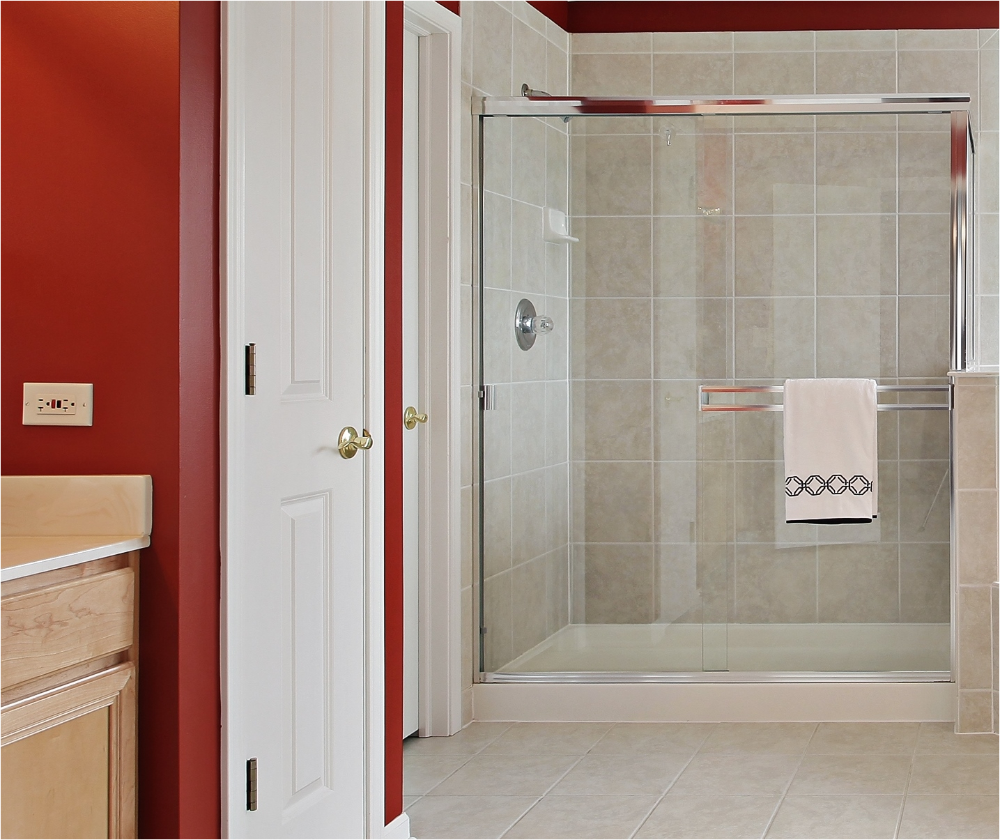 tub to shower conversion for remodeling bathroom design