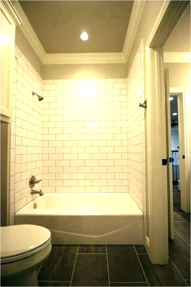 tub surround tiling ideas