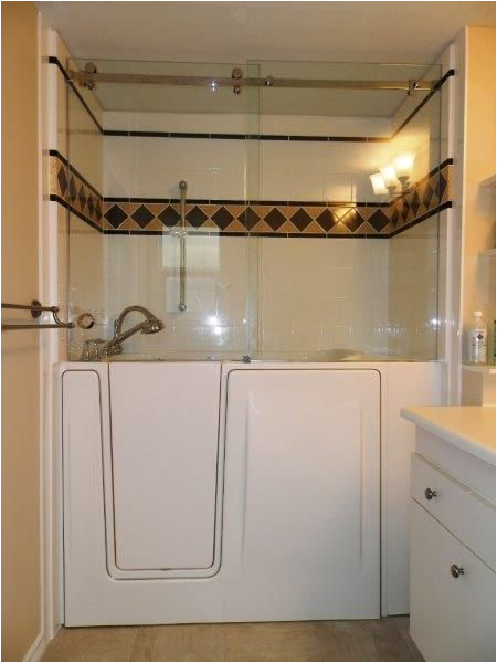 Bathtubs Doors 5 17 Best Images About Walk In Tub Gallery Of Installed Tubs