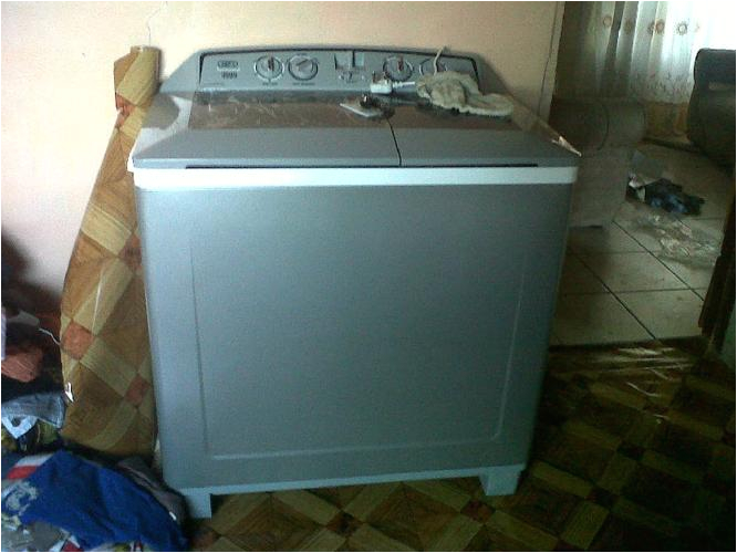 13 kg defy twin tub washing machine 3 months old and