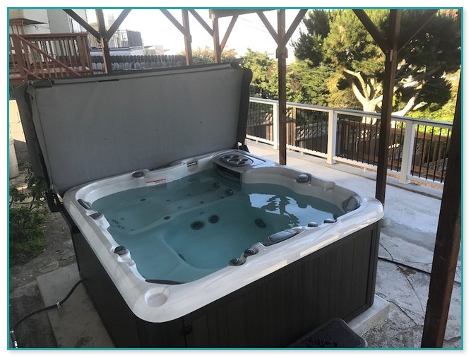 hot tubs london ontario for sale