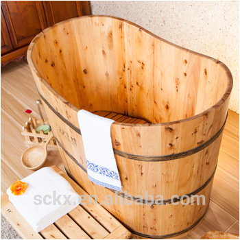 Quality cedar wood soaking bathtub corner