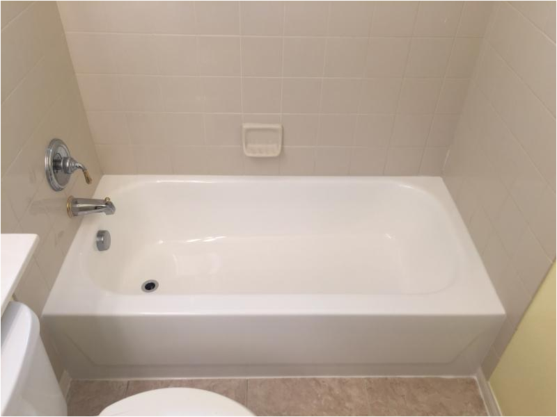 perfectly looking bathtub through years the secrets of reglazing