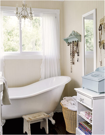 clawfoot tub inspiration