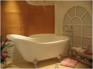 the different types of bathtubs