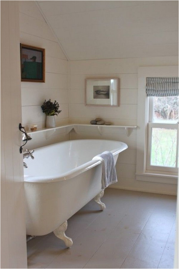 bathtub surround storage ideas