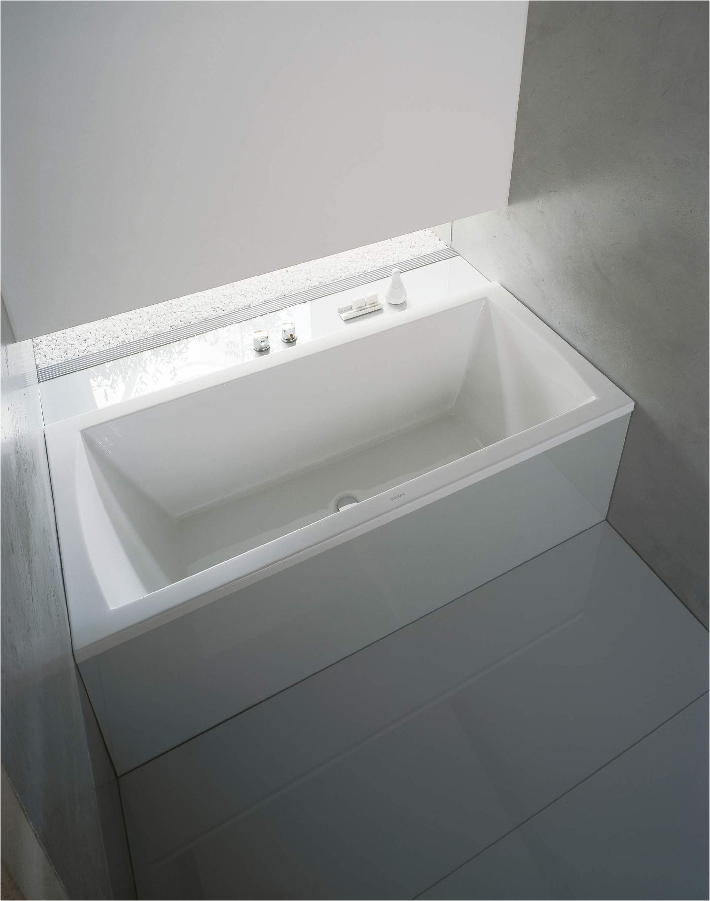 furniture fashiondarling new bathtub by duravit glows in