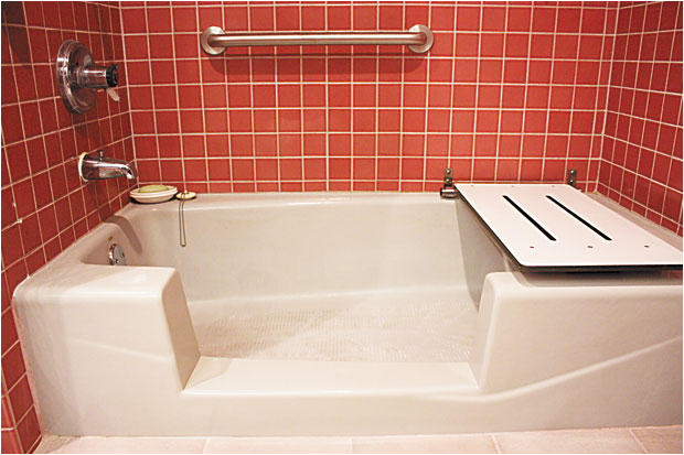Easy Access to Bathtubs Making Bathtubs More Accessible for Seniors island Bath