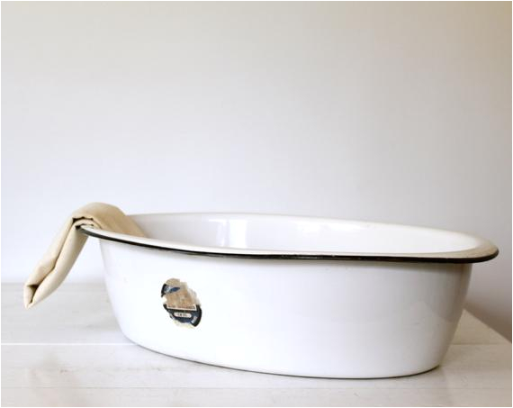 vintage 1930s enamel ware baby basin