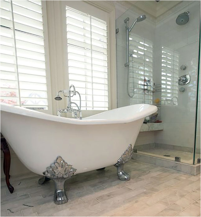 Foot Bathtub Wood 27 Beautiful Bathrooms with Clawfoot Tubs