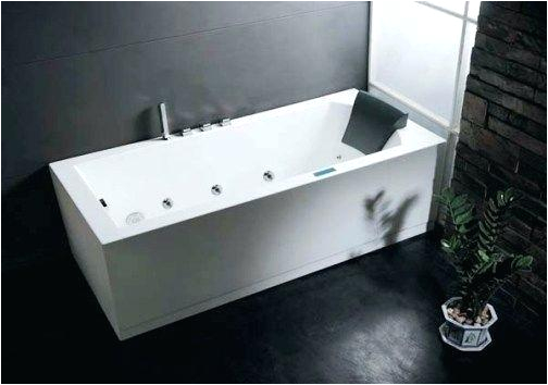 freestanding tub with jets