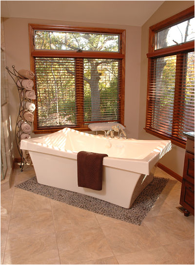 The Latest Trends in Bathtub Styles and Features