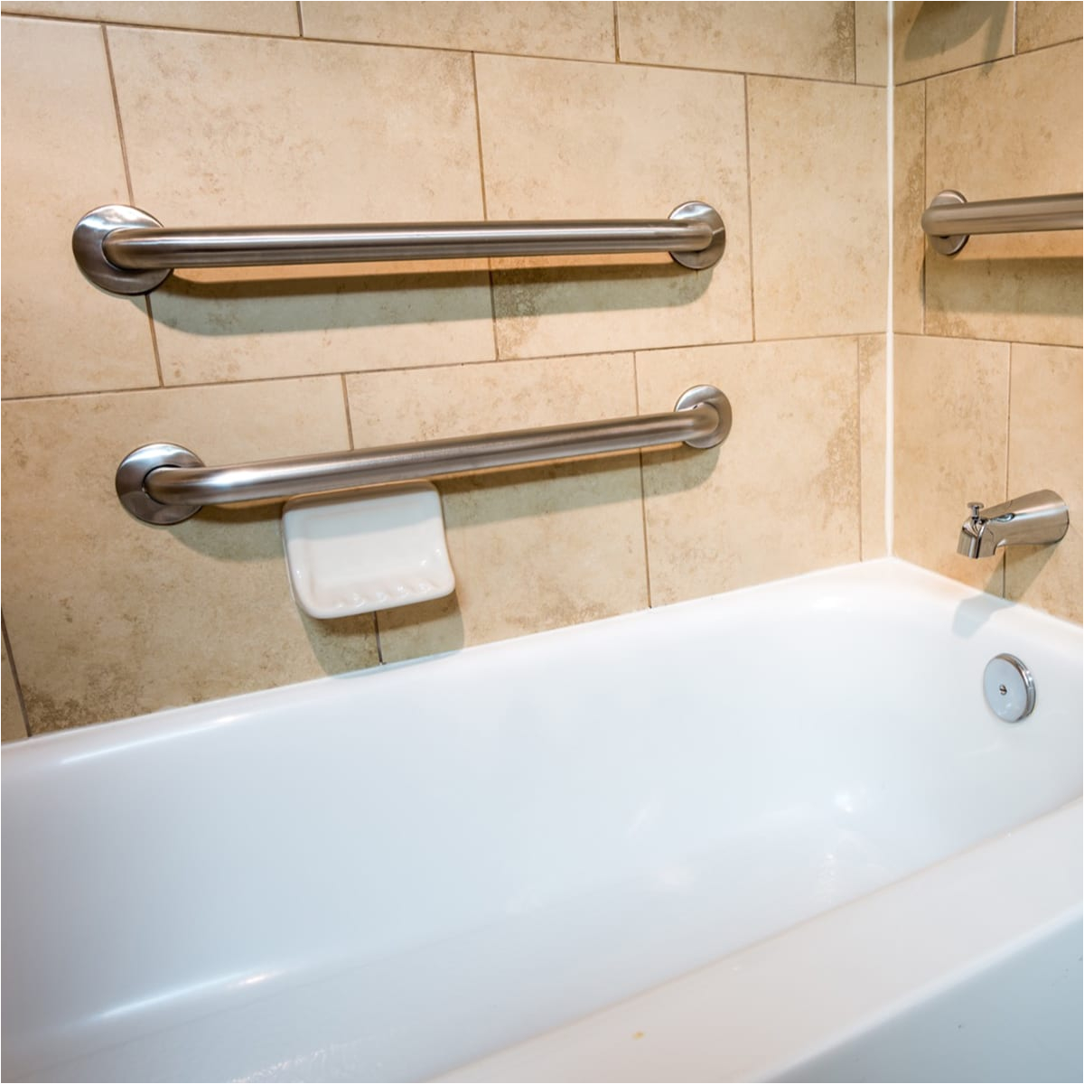 bathtub with safety grab bars